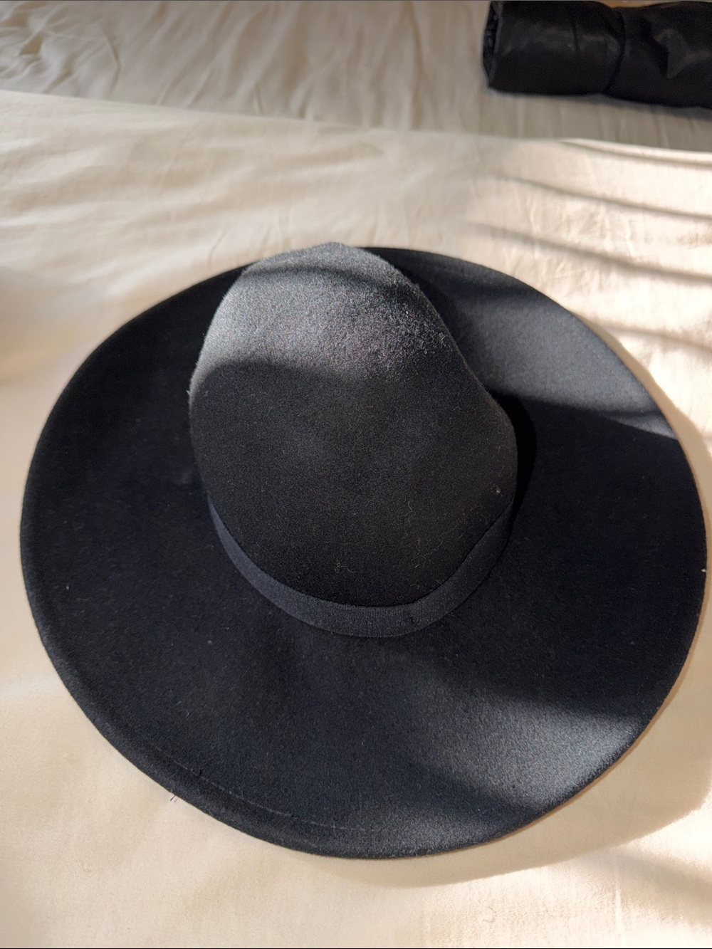 Zara Black Wide-Brim Felt Hat
